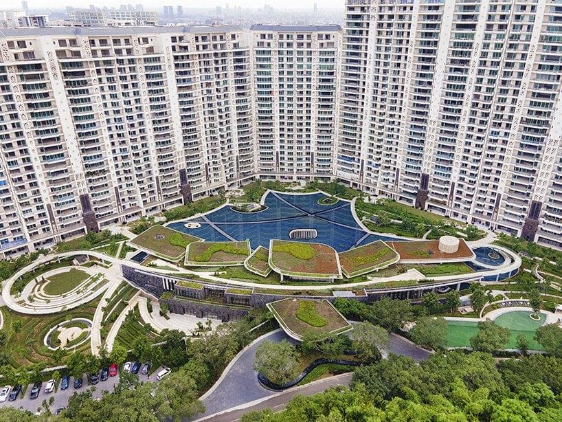 Luxury Apartments Golf Course Road Gurgaon - DLF The Camellias