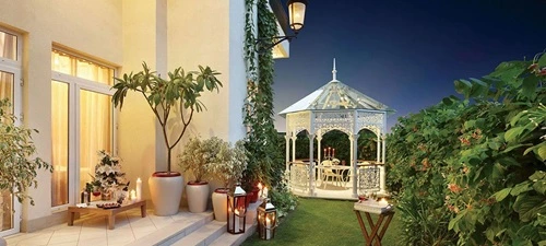 Central Park 2 Resort grand entrance lobby